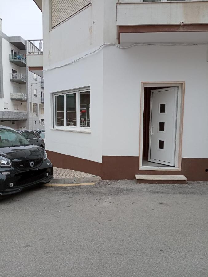 Apartamento T2 Salva-Vidas Nazare Bagian luar foto